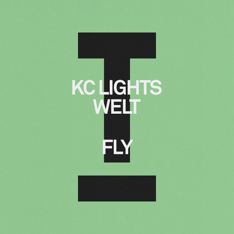 “Fly” KC Lights, Welt